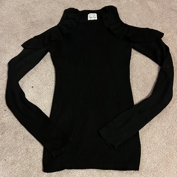 Hippy Rose Sweater, Size Small - Picture 2 of 5